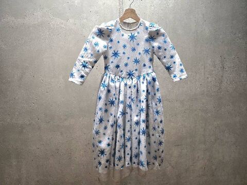 Déguisement robe blanche étoiles bleues Taille 110