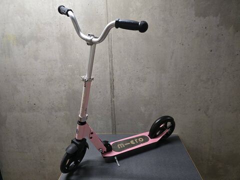 Trottinette rose