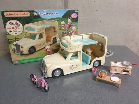 Sylvanian Families Family Campervan