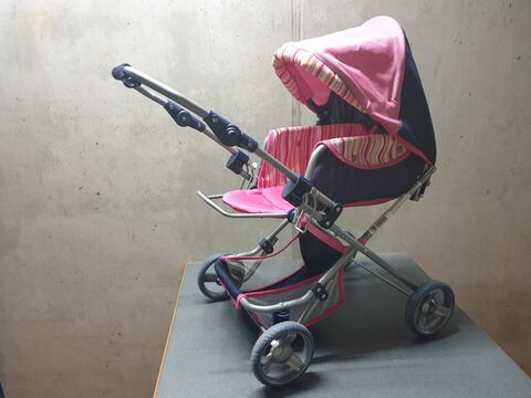 Poussette landeau chic 2000