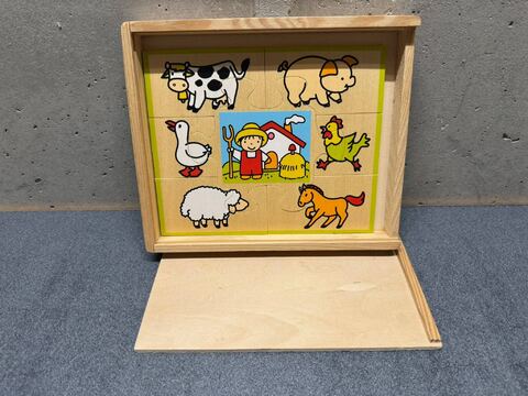 2 puzzles en bois 