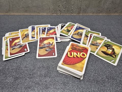 Uno Planes