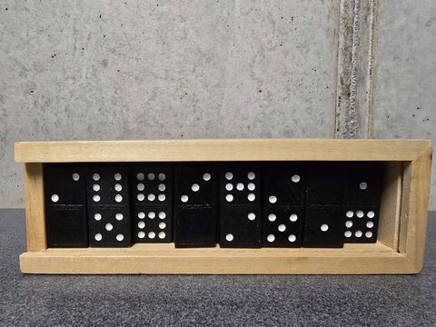 Domino