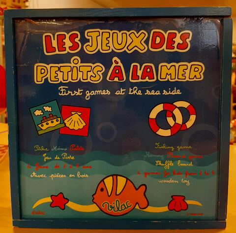 Les jeux des Petits à la mer